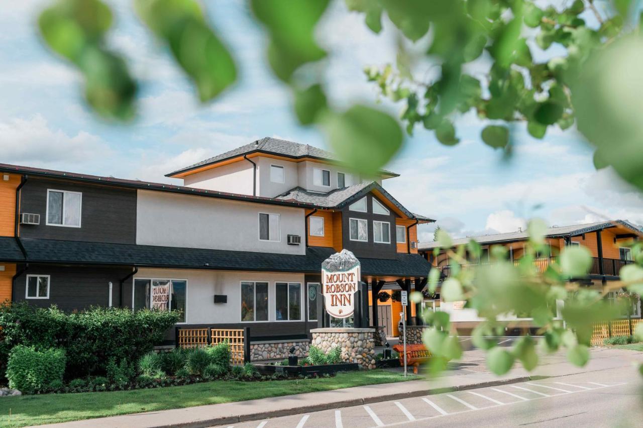 Mount Robson Inn Jasper Exterior photo