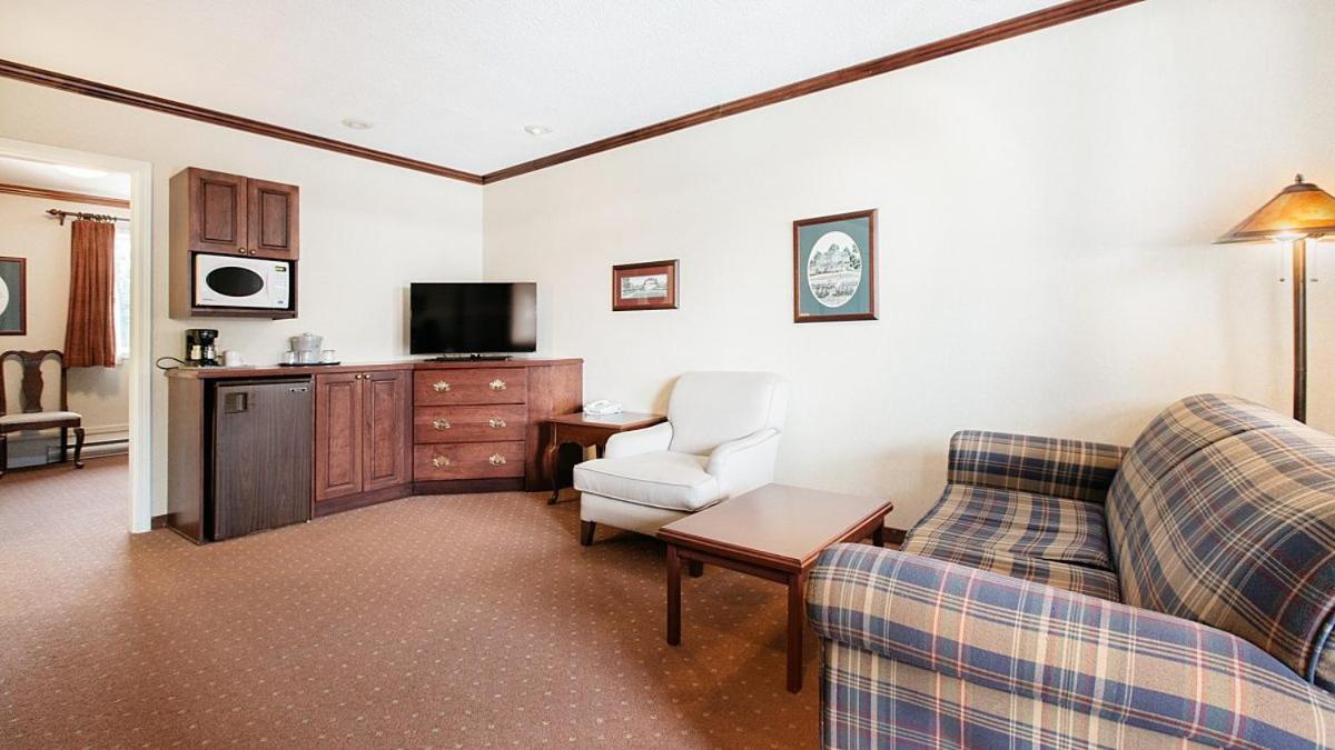 Mount Robson Inn Jasper Room photo