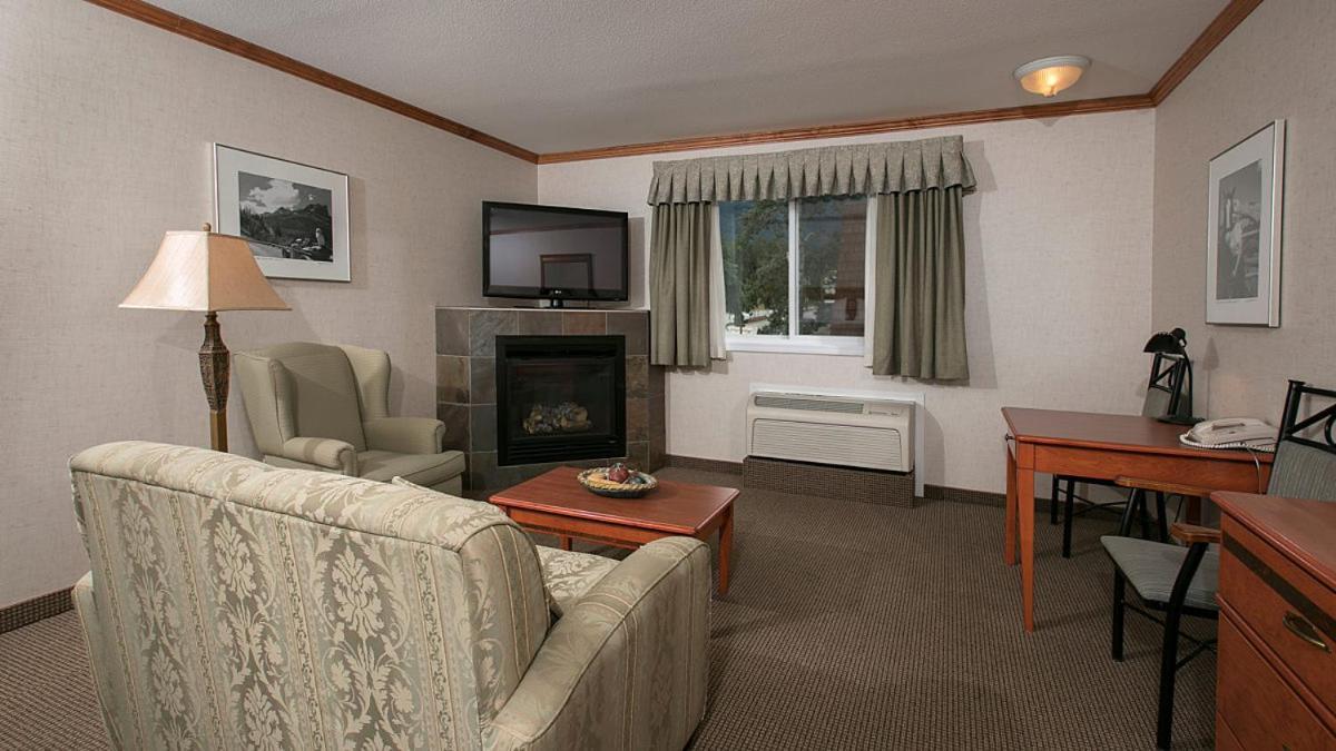 Mount Robson Inn Jasper Room photo